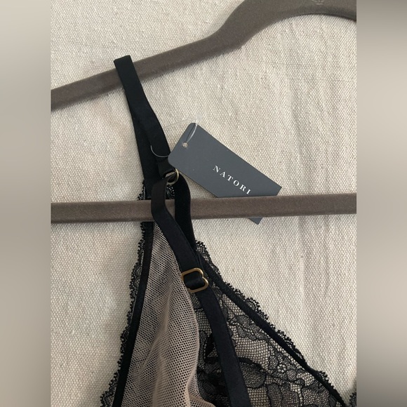 NWT Natoei Eclipse Convertible Bralette - Picture 3 of 3